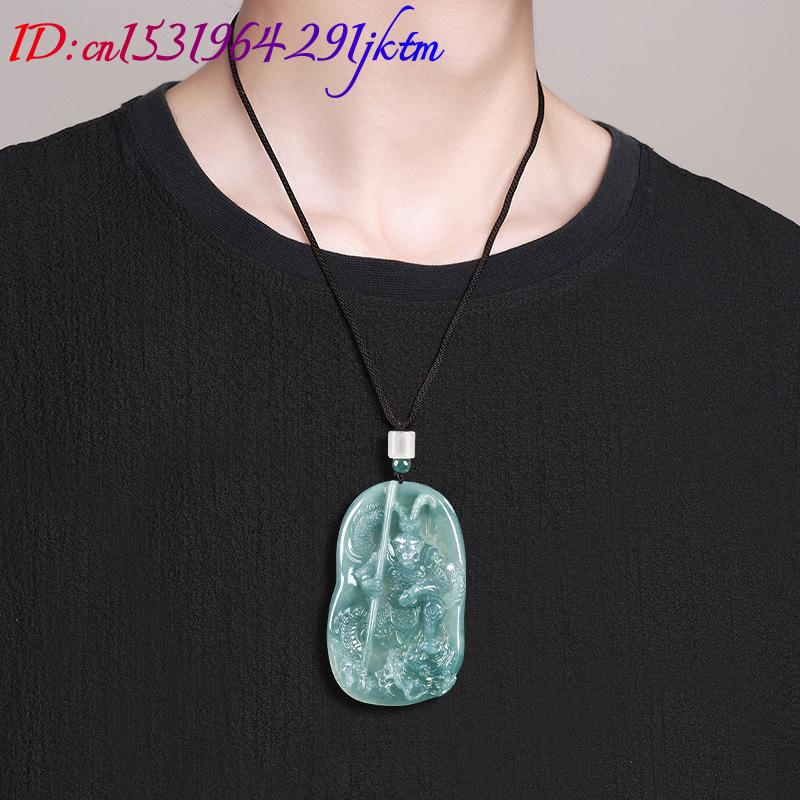 Collar con Colgante de Rey Mon - Vintage Fashion Luxury reseña y precio